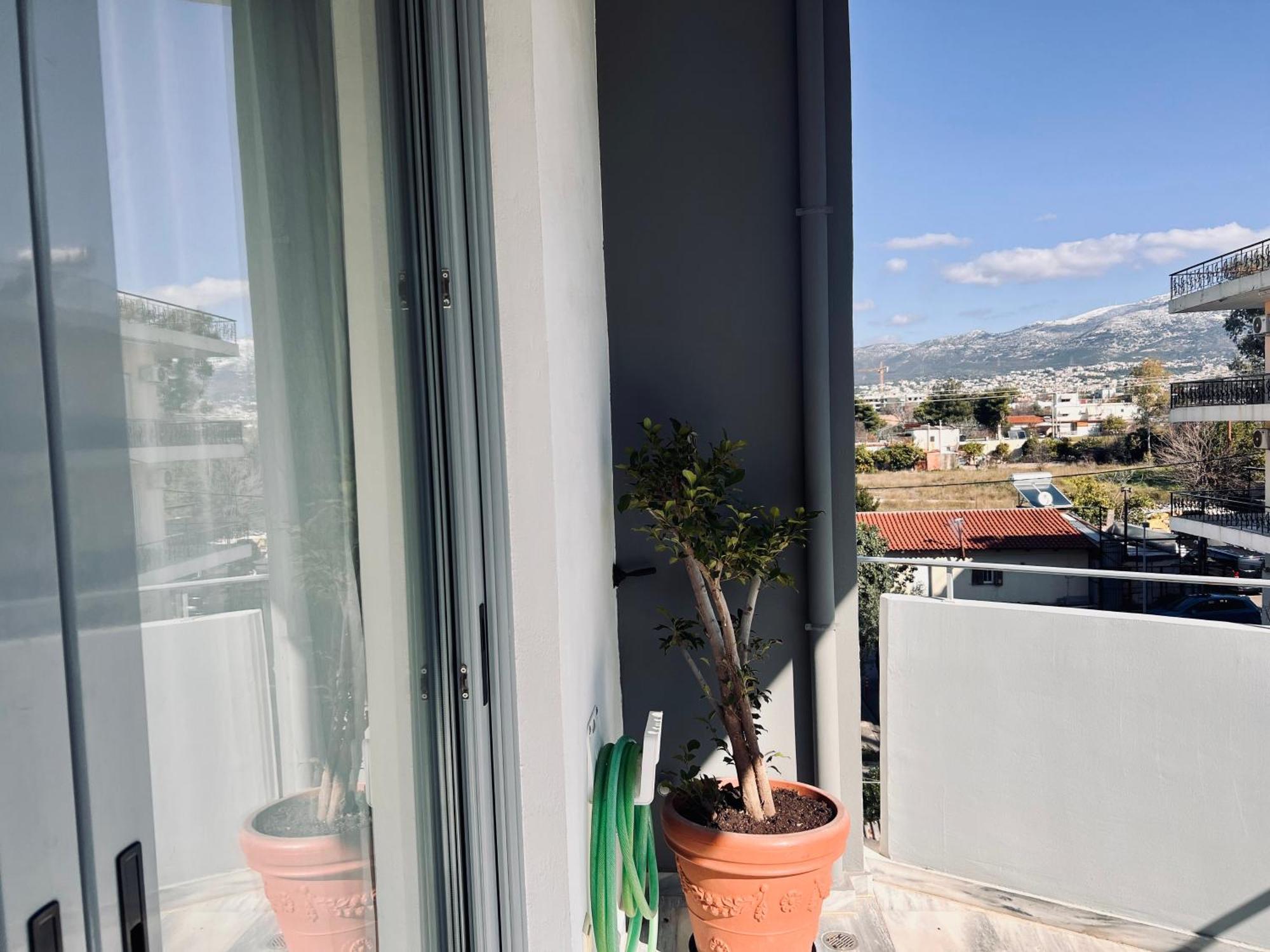 Green Apartment Near Marousi Hospitals & Oaka, By Promoshomes Maroussi エクステリア 写真